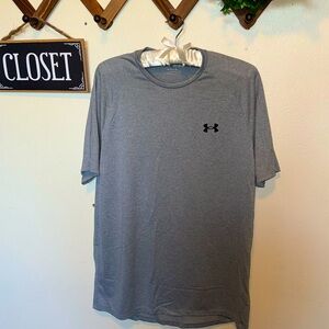 Under Armour Tshirt